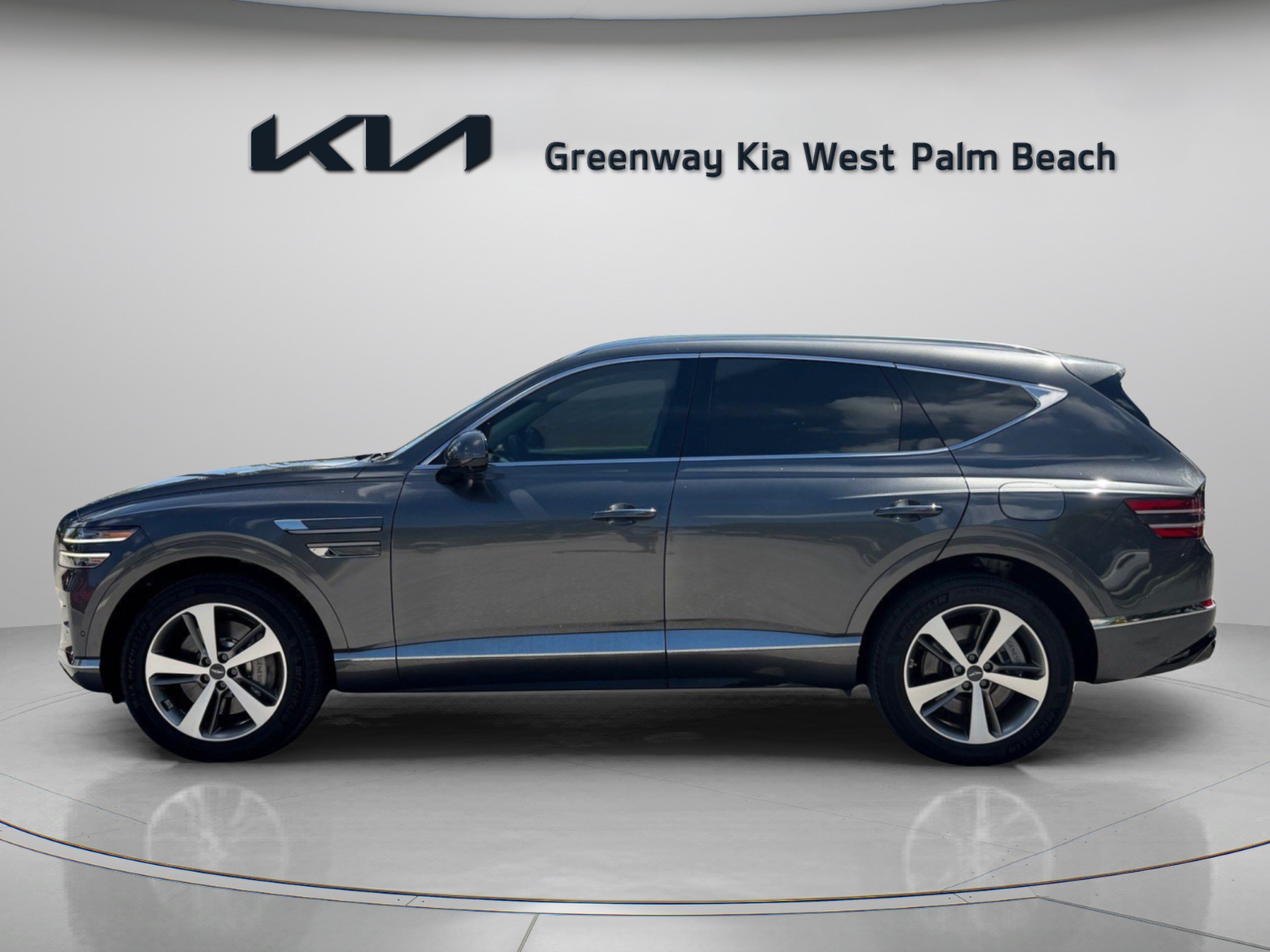 Used 2023 Genesis GV80 2.5T w/ Prestige 20" Package AWD/4WD image 4