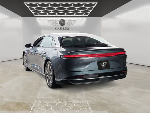 Used 2024 Lucid Air Touring image 3