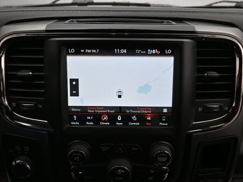 Used 2018 RAM 2500 Laramie w/ Sport Appearance Group AWD/4WD image 16