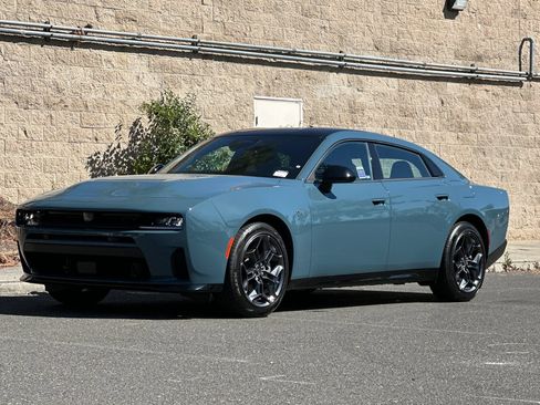 New 2026 Dodge Charger R/T w/ Blacktop Package AWD/4WD image 7