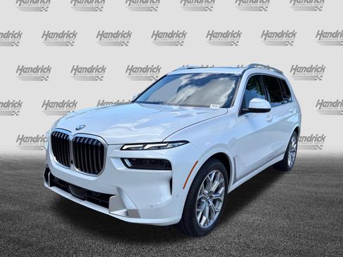 Certified 2025 BMW X7 xDrive40i AWD/4WD image 5