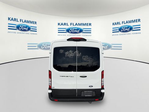 New 2026 Ford Transit 250 148 Medium Roof w/ Load Area Protection Package RWD image 4