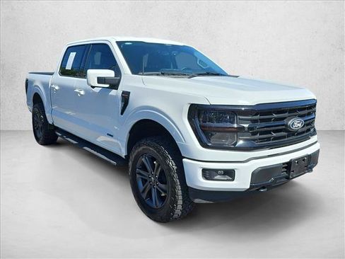 Used 2024 Ford F150 XLT AWD/4WD image 3
