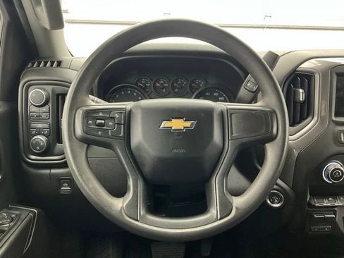 Used 2023 Chevrolet Silverado 1500 Custom image 8