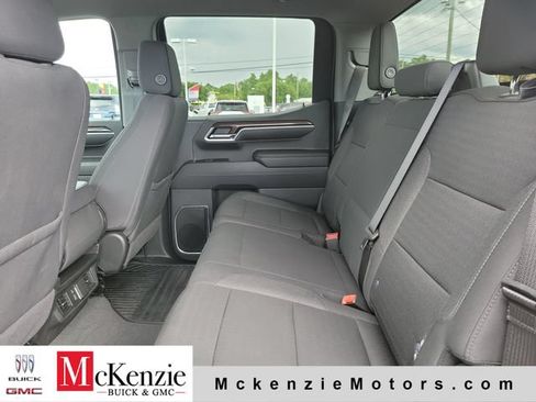 Used 2024 Chevrolet Silverado 1500 LT AWD/4WD image 19