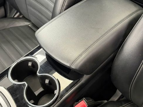 Used 2018 Ford Edge SEL w/ Equipment Group 201A image 26