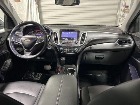 Used 2019 Chevrolet Equinox Premier image 16