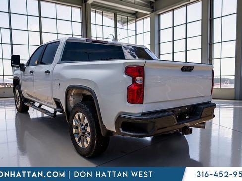 Used 2024 Chevrolet Silverado 2500 Custom w/ Custom Value Package AWD/4WD image 25