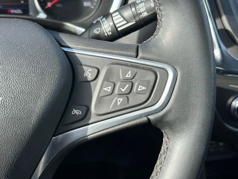 Used 2023 Chevrolet Equinox LT image 22