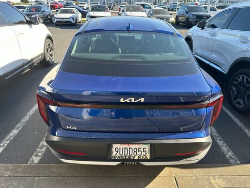 Certified 2025 Kia K4 EX FWD image 6