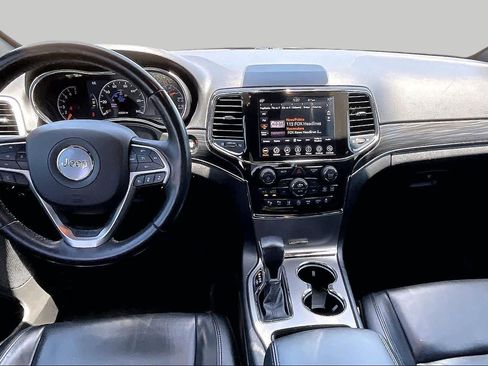 Used 2022 Jeep Grand Cherokee Limited w/ Tech Group RWD image 16