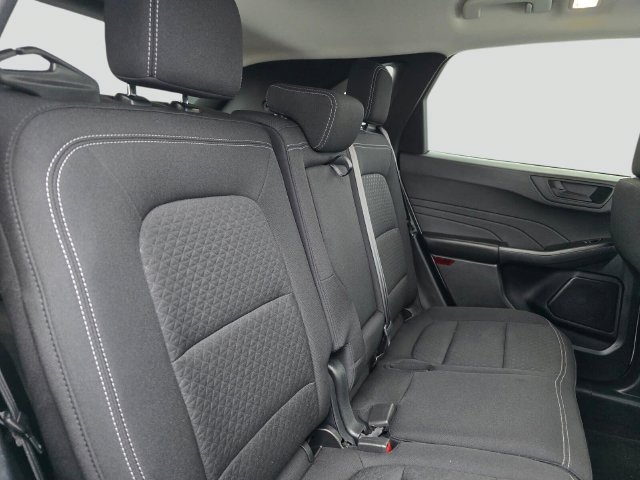 Used 2025 Ford Escape Active AWD/4WD image 13