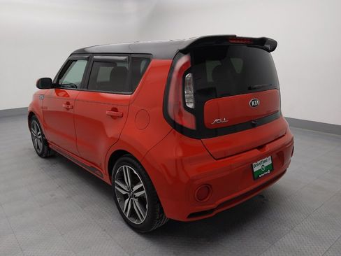 Used 2019 Kia Soul + FWD image 5