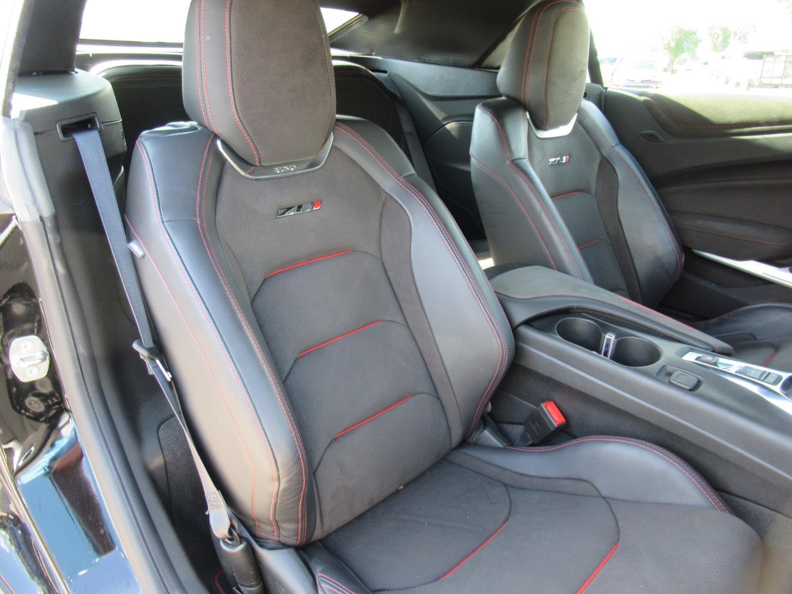 Used 2022 Chevrolet Camaro ZL1 w/ LPO, ZL1 Protection Package RWD image 9