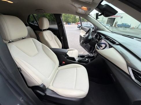 Used 2023 Buick Encore GX Preferred w/ Cold Weather Comfort Package FWD image 28