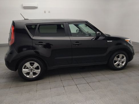 Used 2019 Kia Soul FWD image 10