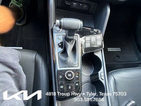 Certified 2024 Kia Sportage EX FWD image 22