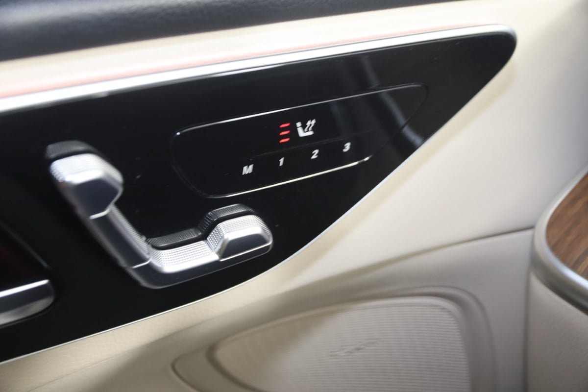 Used 2024 Mercedes-Benz C 300 4MATIC Sedan image 8