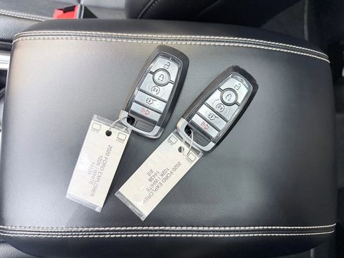 Used 2020 Ford Explorer ST w/ ST Street Pack image 22