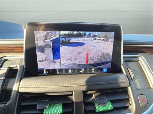 Used 2021 Chevrolet Tahoe High Country w/ Premium Package AWD/4WD image 15