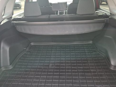 Certified 2022 Toyota RAV4 XLE FWD image 14