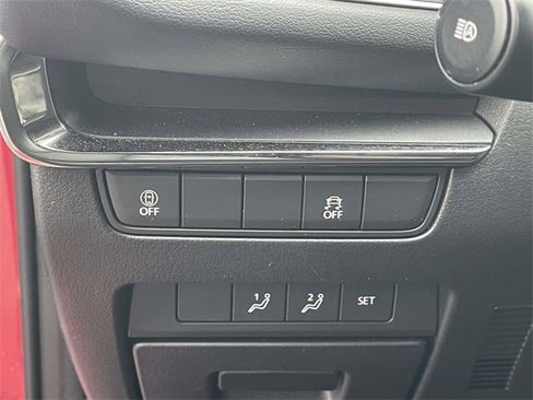 Used 2023 MAZDA MAZDA3 s image 19