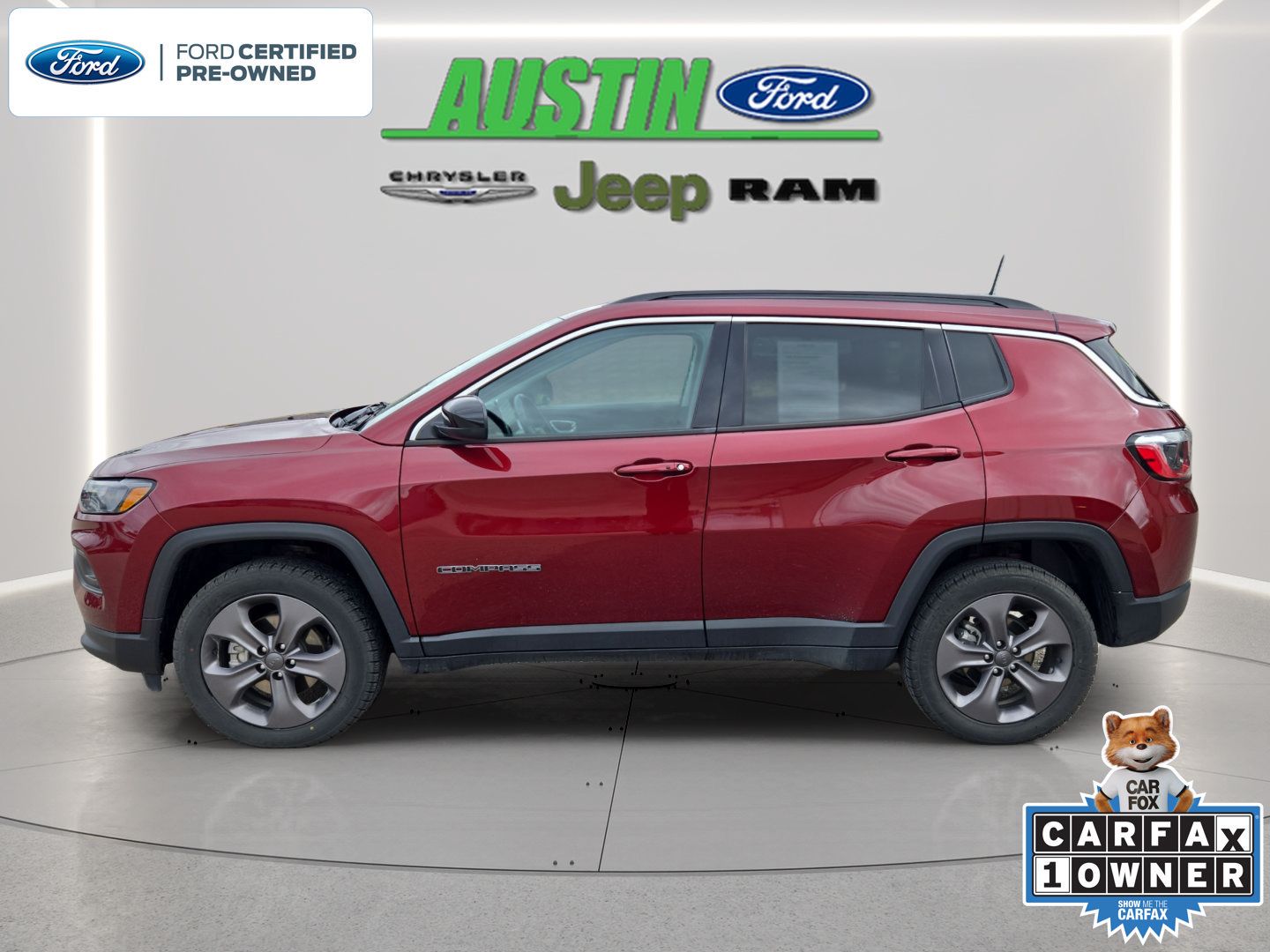 Used 2022 Jeep Compass Latitude AWD/4WD image 2