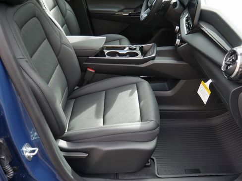 New 2026 Chevrolet Equinox LT w/ Convenience Package II image 22