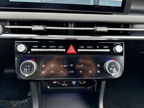 New 2026 Hyundai Tucson Limited image 21