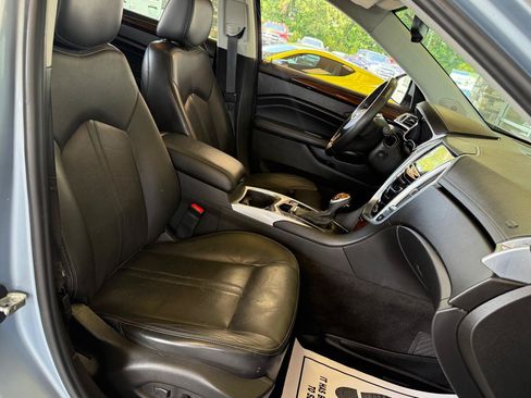 Used 2014 Cadillac SRX Luxury w/ Driver Awareness Package FWD image 15