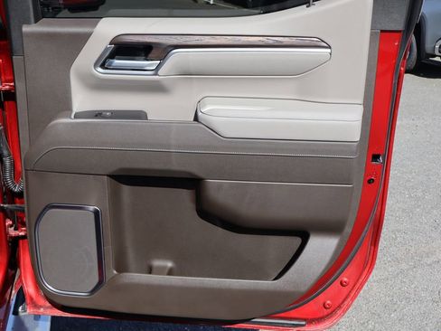 New 2026 GMC Sierra 1500 SLT w/ SLT Premium Plus Package image 23