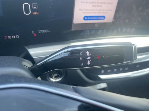Certified 2024 Cadillac Lyriq Sport AWD/4WD image 33