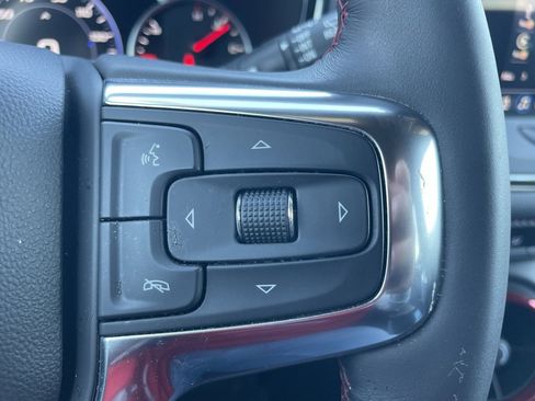 Used 2022 Chevrolet Blazer RS w/ Enhanced Convenience Package image 9