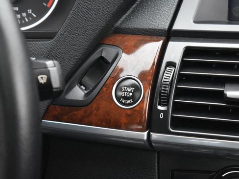 Used 2010 BMW X5 xDrive30i image 55