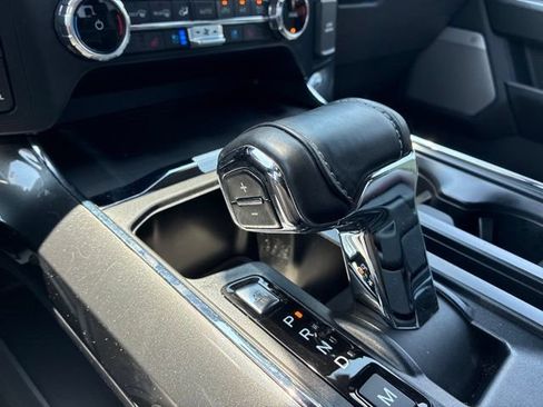 Used 2022 Ford F150 Lariat AWD/4WD image 33