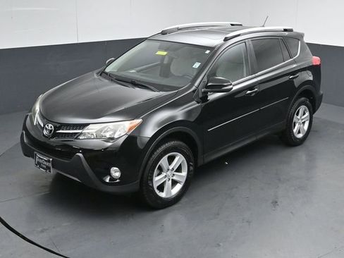 Used 2014 Toyota RAV4 XLE FWD image 46