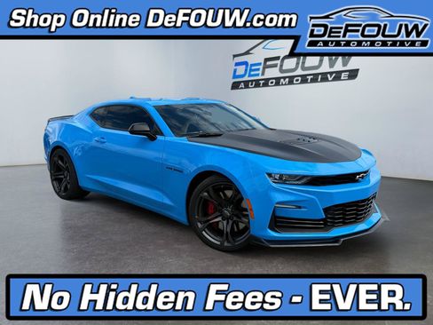 Used 2022 Chevrolet Camaro SS RWD image 1