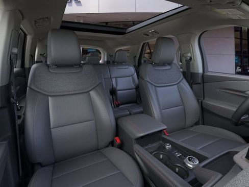 New 2026 Ford Explorer Active w/ Active Comfort Package AWD/4WD image 29