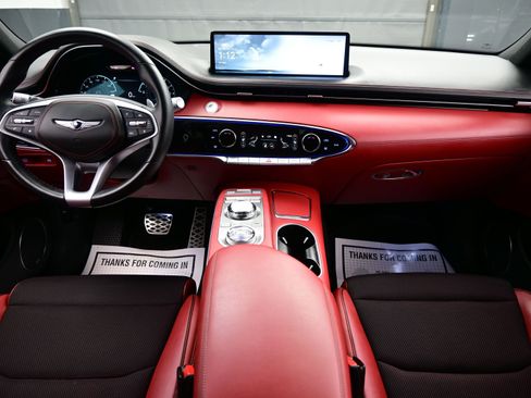 Certified 2023 Genesis GV70 2.5T w/ Sport Prestige Package image 17