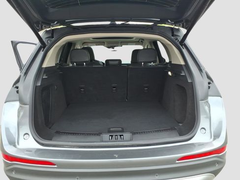 Used 2025 Lincoln Corsair AWD w/ Equipment Group 101A image 15