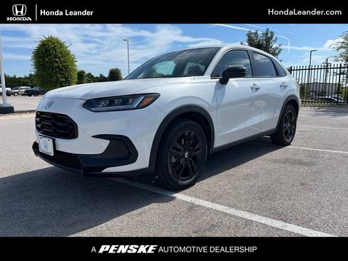 Certified 2026 Honda HR-V Sport image 1