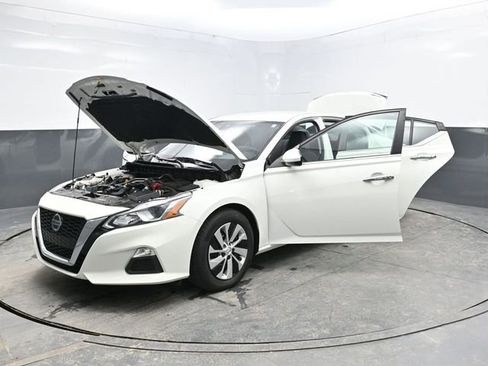 Used 2021 Nissan Altima 2.5 S image 34