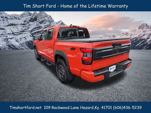 Used 2025 Nissan Frontier PRO-4X image 9