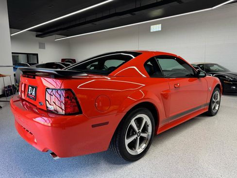 Used 2004 Ford Mustang Mach 1 RWD image 15