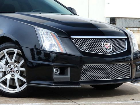 Used 2009 Cadillac CTS V RWD image 18