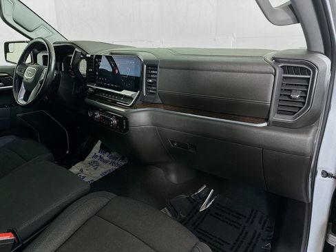 Used 2022 GMC Sierra 1500 Elevation image 26