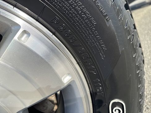 Used 2015 Toyota Tacoma 4x4 Double Cab image 31