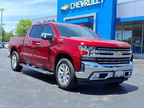 Used 2021 Chevrolet Silverado 1500 LTZ w/ LTZ Premium Package AWD/4WD image 2