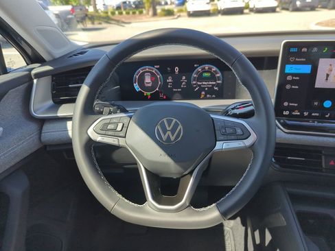 New 2026 Volkswagen Tiguan S image 19