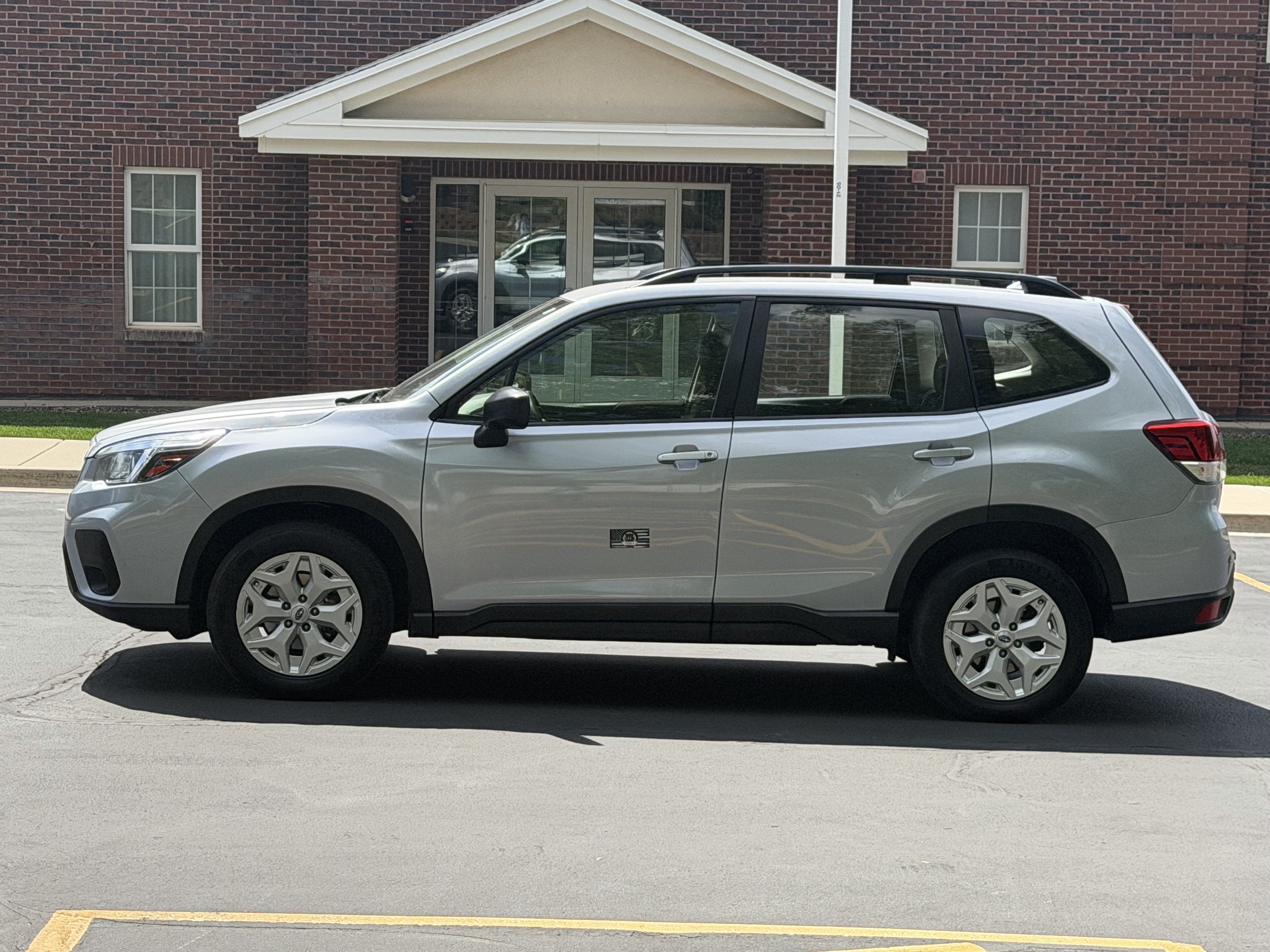 Used 2020 Subaru Forester w/ Alloy Wheel Package AWD/4WD image 3